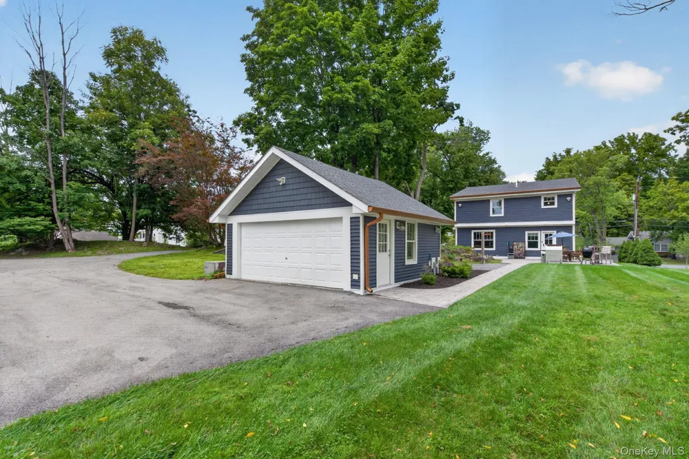 42 Colonial Avenue Warwick, NY 10990