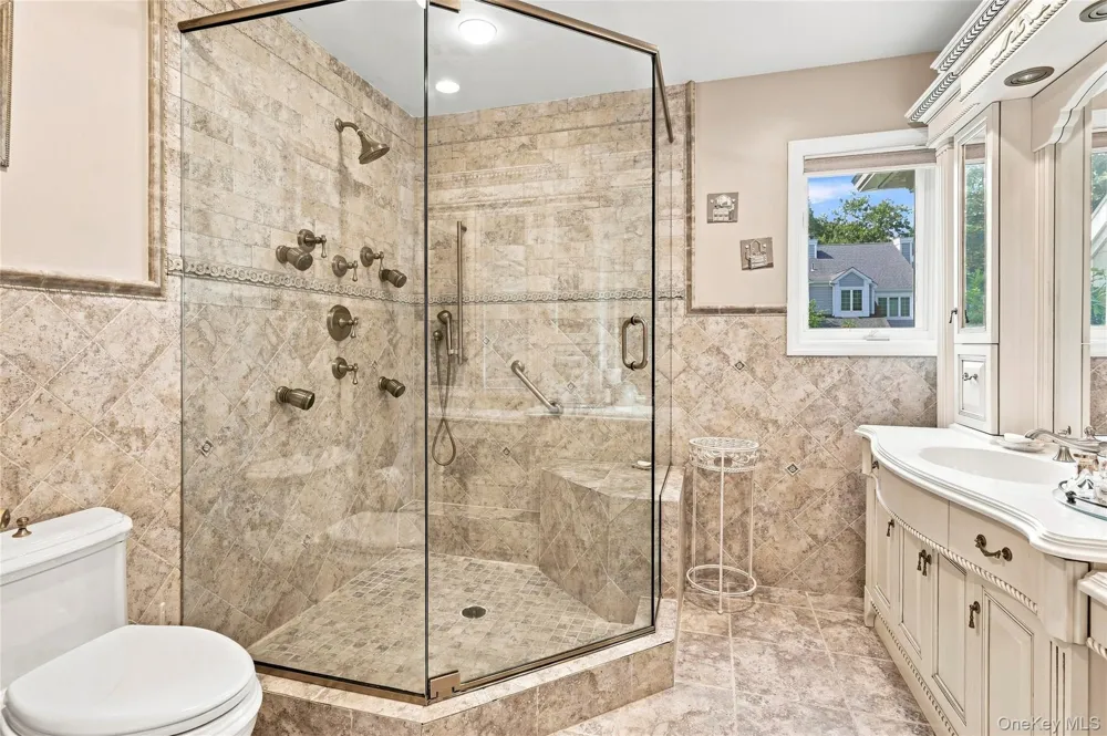 24 Oakcrest Lane Hastings-on-Hudson, NY 10706