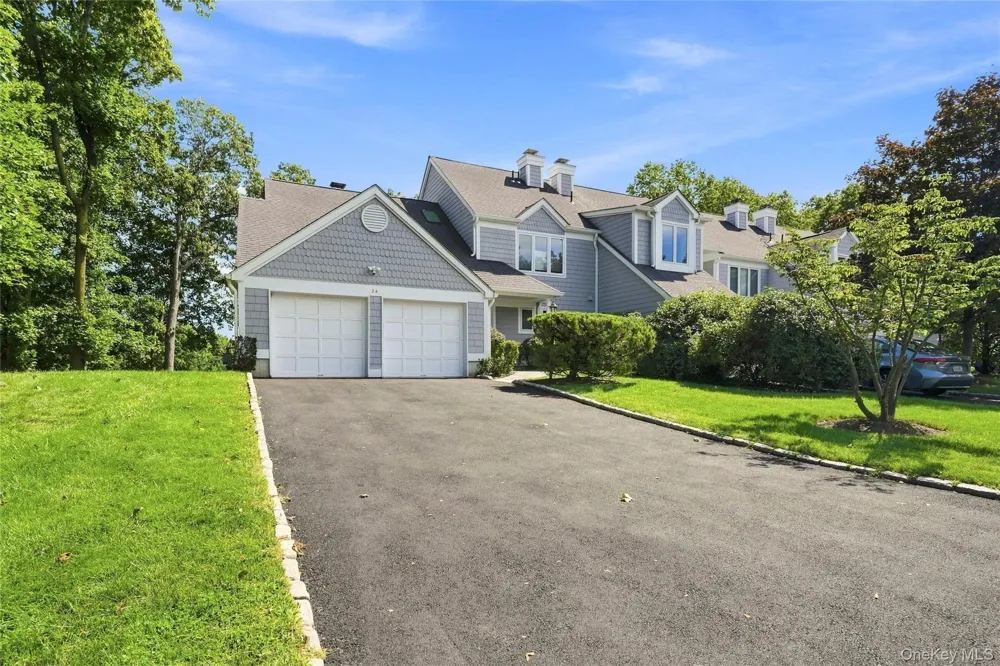 24 Oakcrest Lane Hastings-on-Hudson, NY 10706