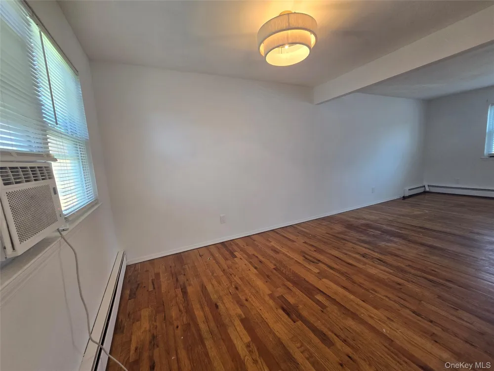 29 Lambert Avenue #1st Floor Farmingdale, NY 11735