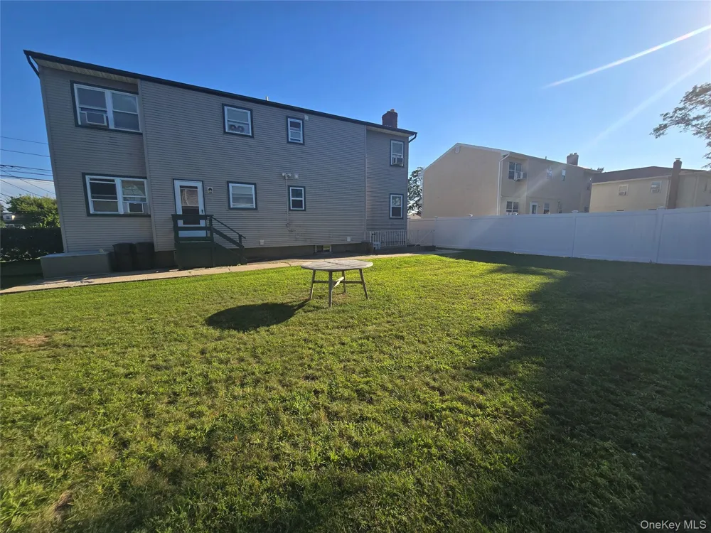 29 Lambert Avenue #1st Floor Farmingdale, NY 11735