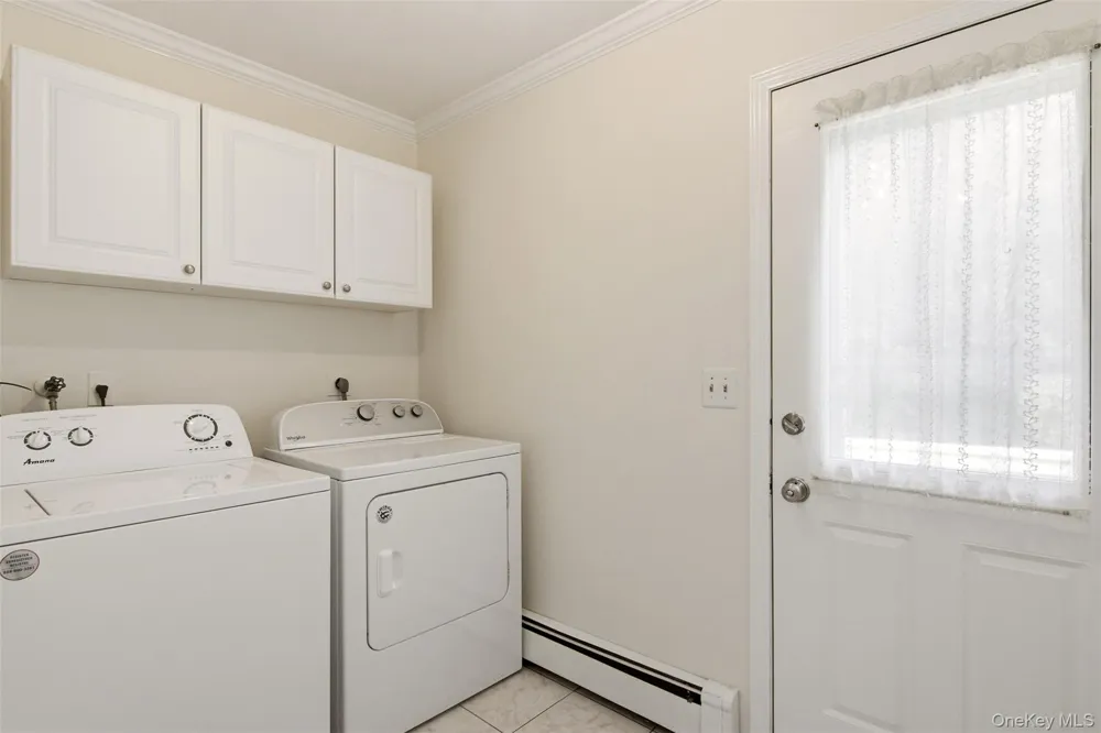 18 White Deer Court Huntington, NY 11743