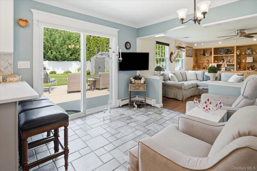 45 Polo Road Massapequa, NY 11758
