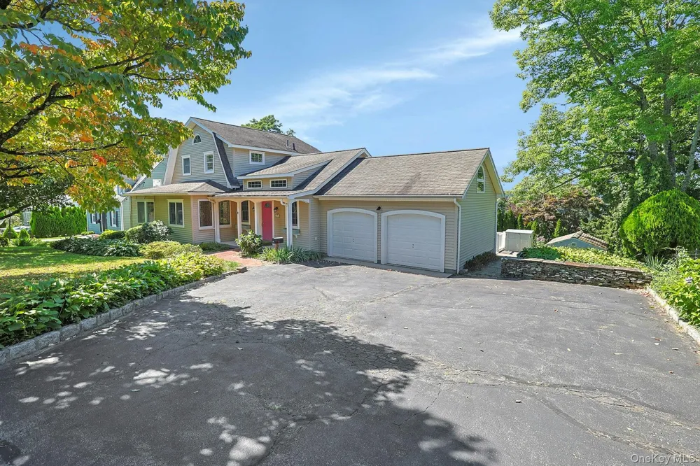 19 Wall Avenue Valhalla, NY 10595