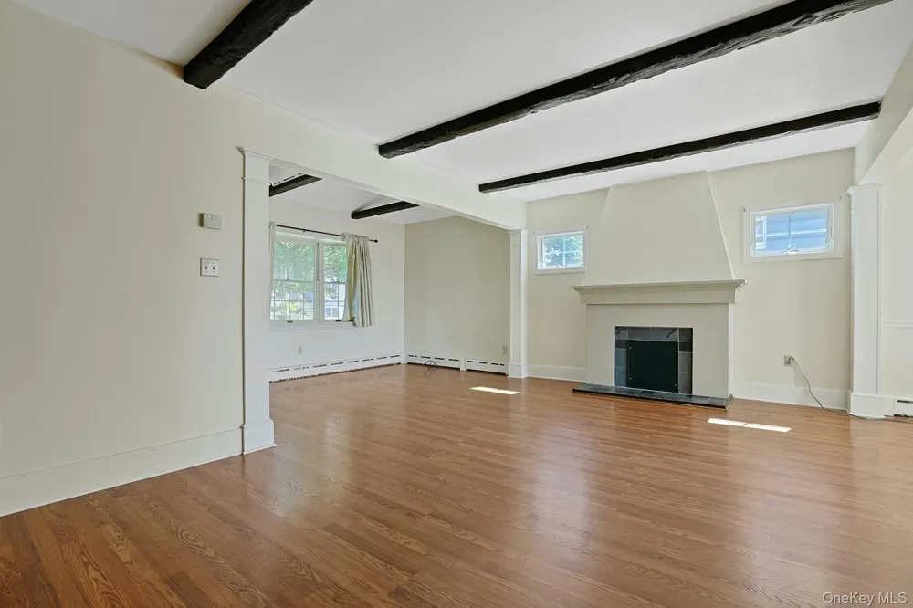 19 Wall Avenue Valhalla, NY 10595