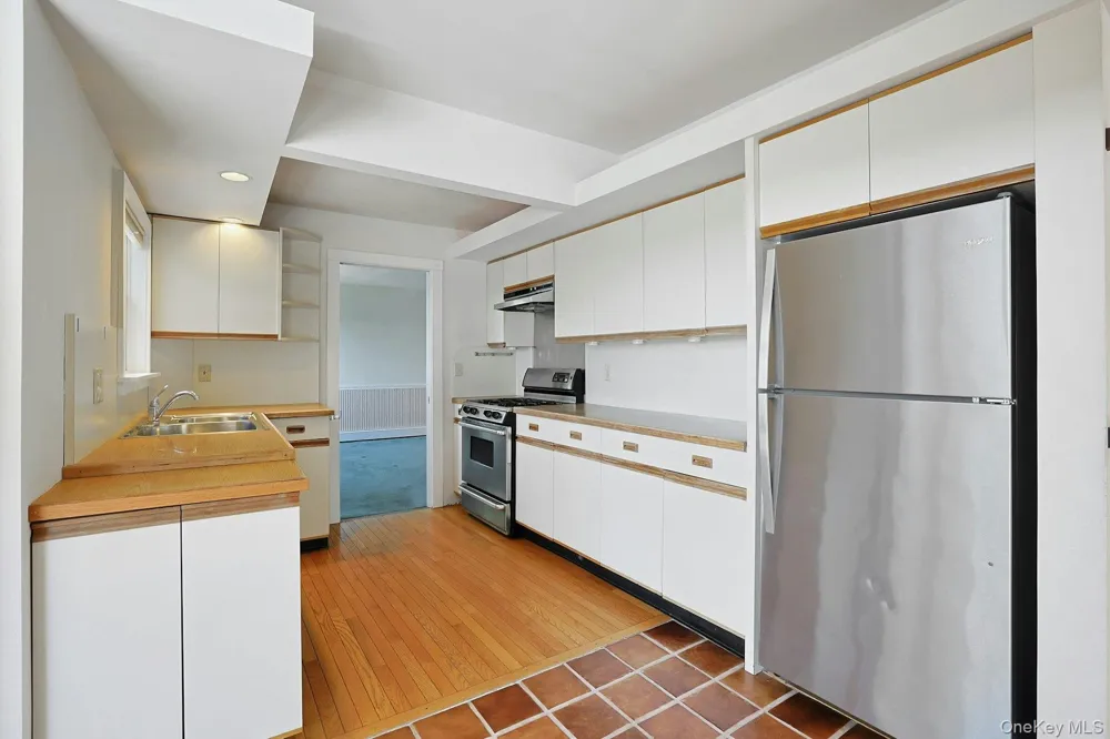 19 Wall Avenue Valhalla, NY 10595