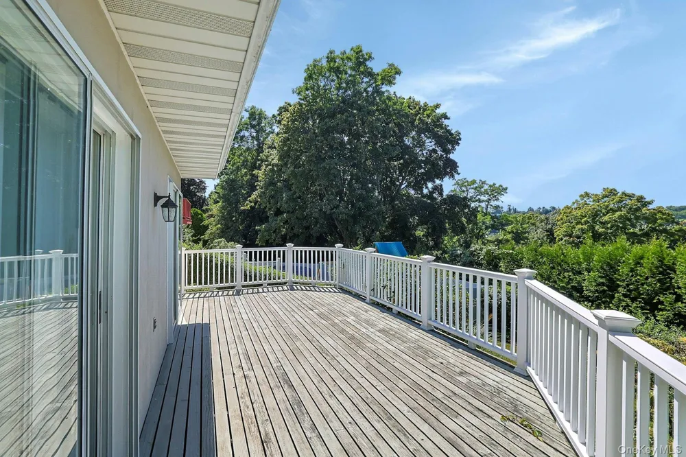19 Wall Avenue Valhalla, NY 10595
