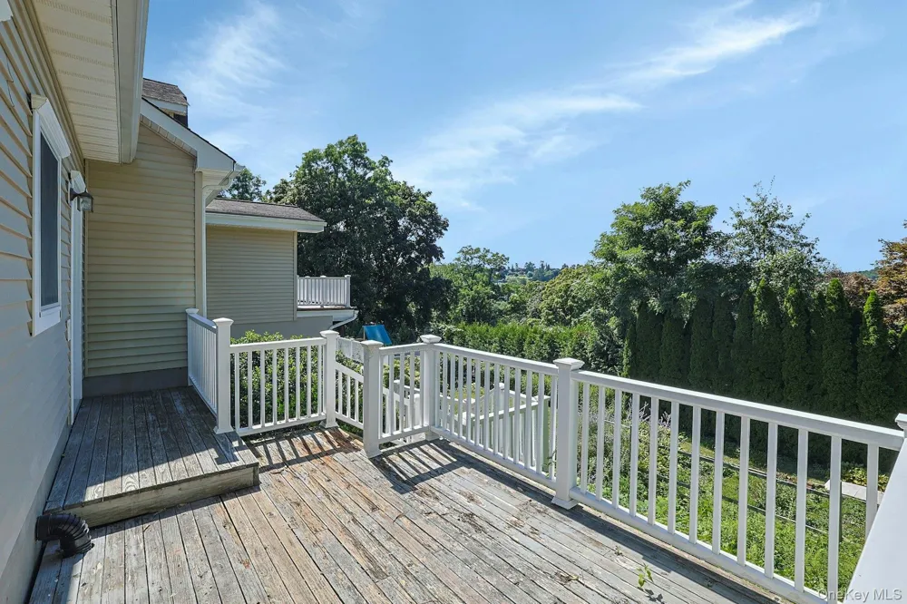 19 Wall Avenue Valhalla, NY 10595