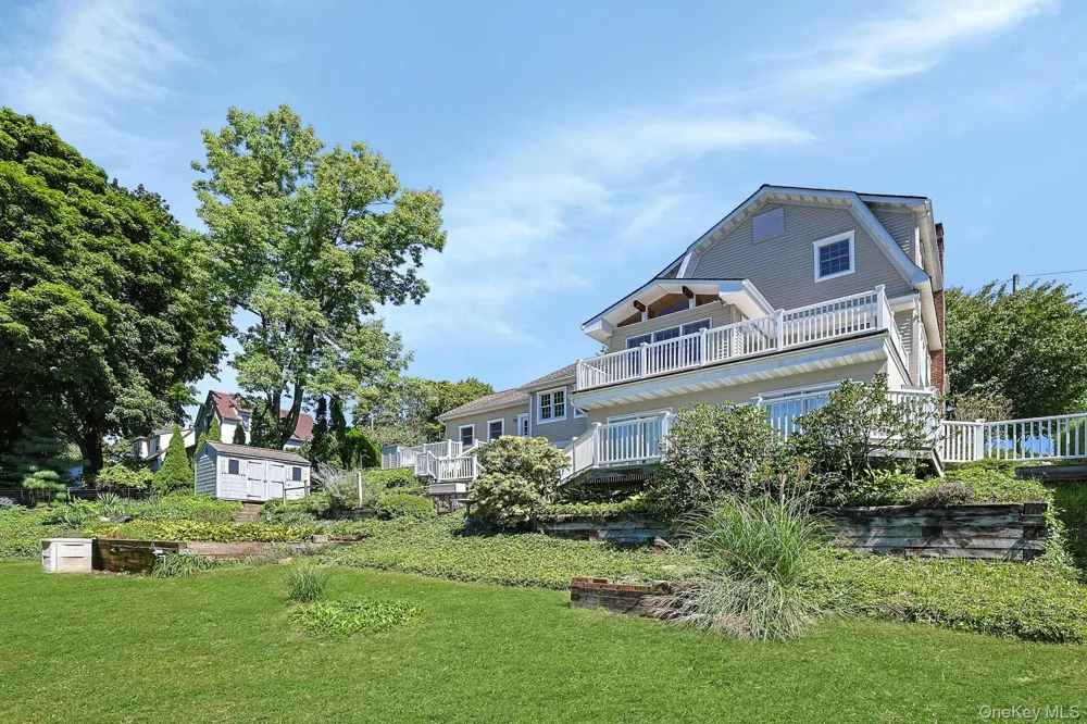19 Wall Avenue Valhalla, NY 10595