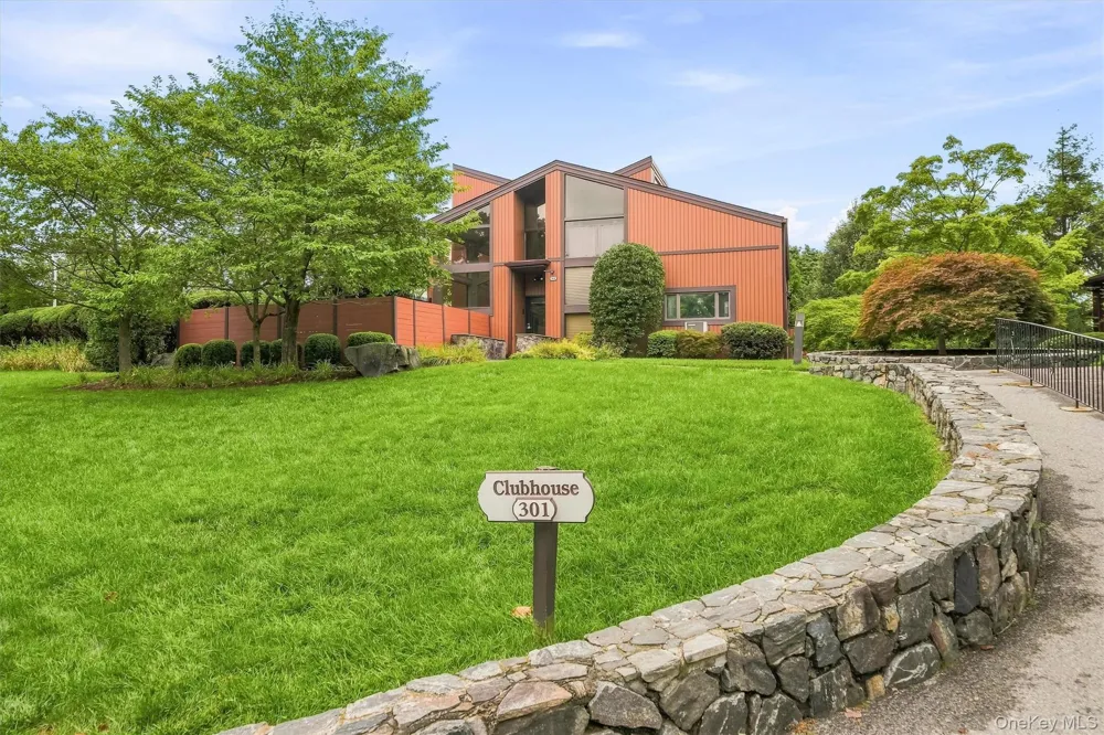 347 Martling Avenue Tarrytown, NY 10591