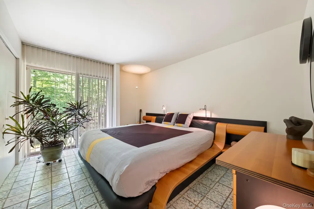 19-21 Lincoln Terrace #19 Middletown, NY 10940