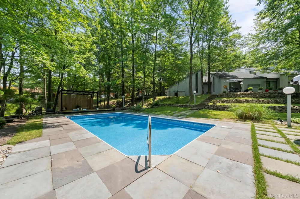 19-21 Lincoln Terrace #19 Middletown, NY 10940