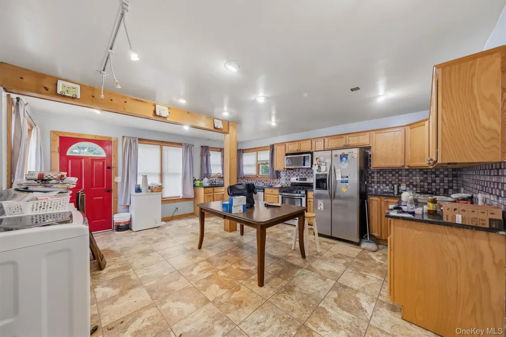 4 Garrett Place Poughkeepsie, NY 12603