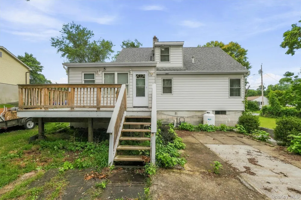 4 Garrett Place Poughkeepsie, NY 12603