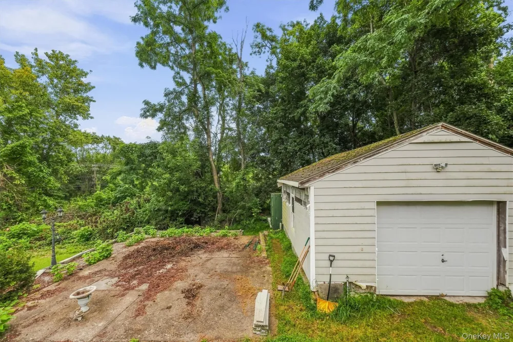 4 Garrett Place Poughkeepsie, NY 12603