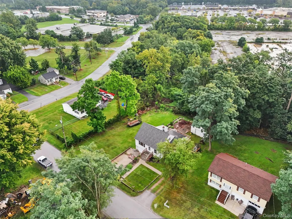 4 Garrett Place Poughkeepsie, NY 12603