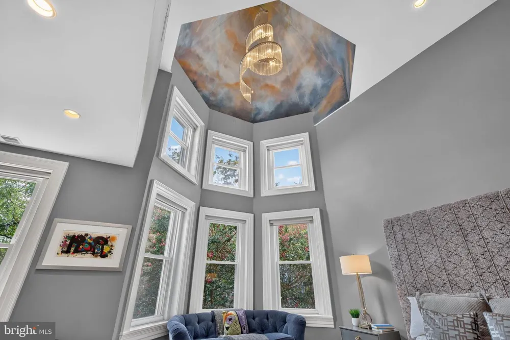 1761 WILLARD STREET NW Washington, DC 20009