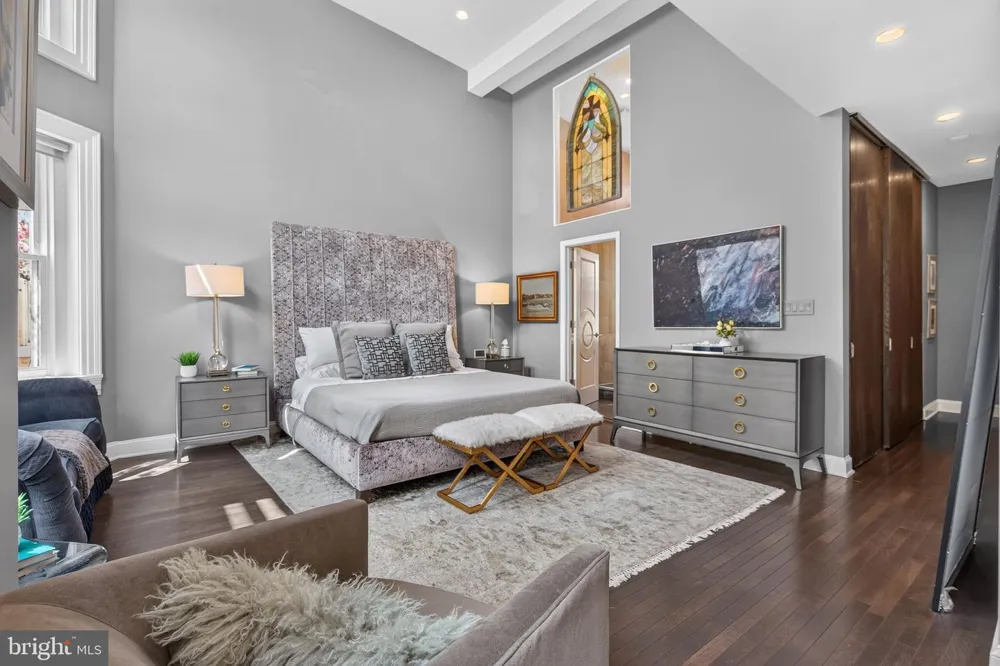 1761 WILLARD STREET NW Washington, DC 20009