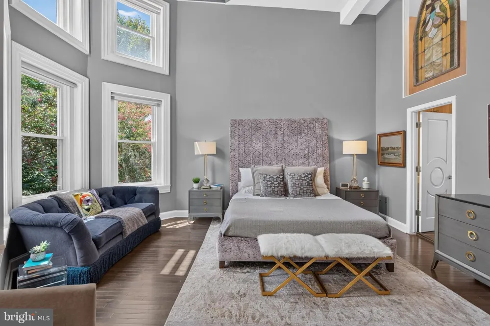 1761 WILLARD STREET NW Washington, DC 20009