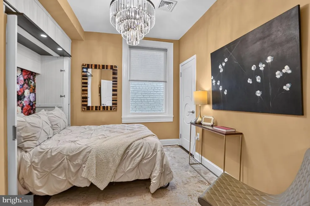1761 WILLARD STREET NW Washington, DC 20009