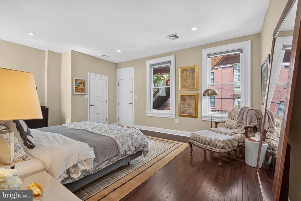 1761 WILLARD STREET NW Washington, DC 20009