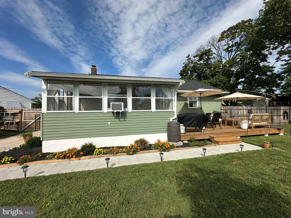 306 VETERANS DRIVE Palmyra, NJ 08065
