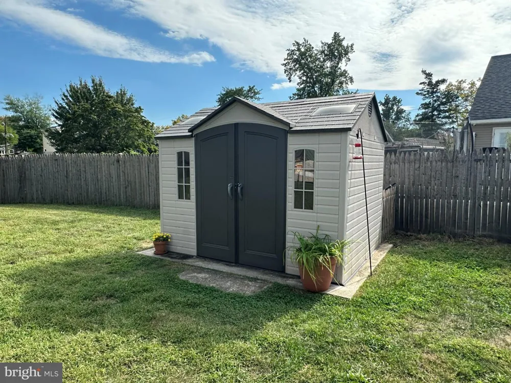 306 VETERANS DRIVE Palmyra, NJ 08065