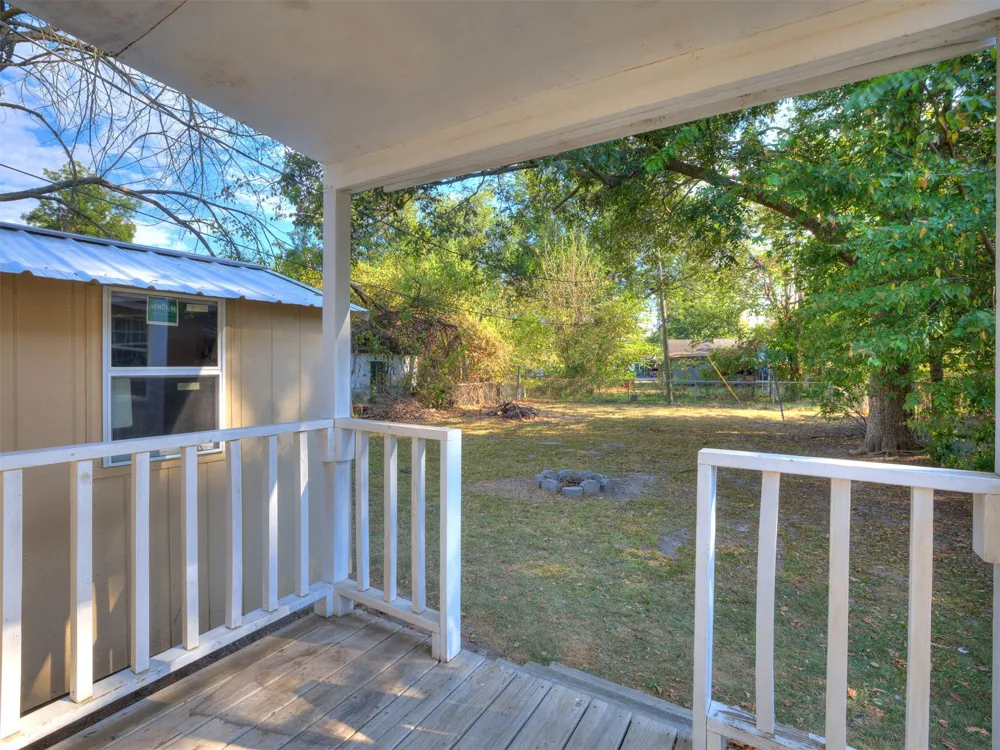 1907 Monta Avenue Muskogee, OK 74403