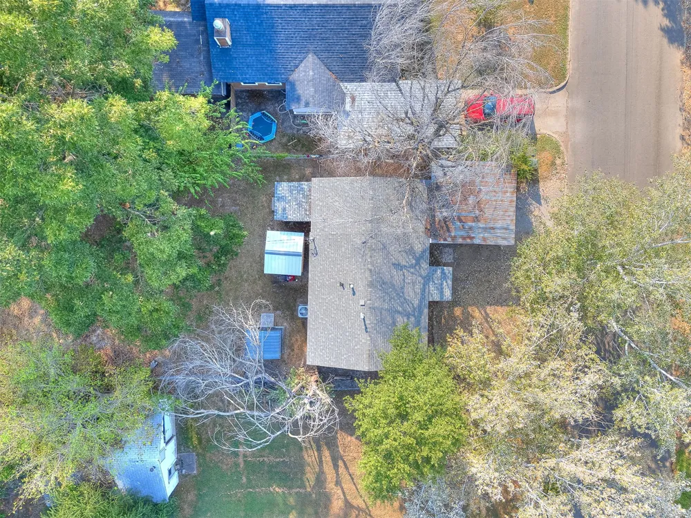 1907 Monta Avenue Muskogee, OK 74403