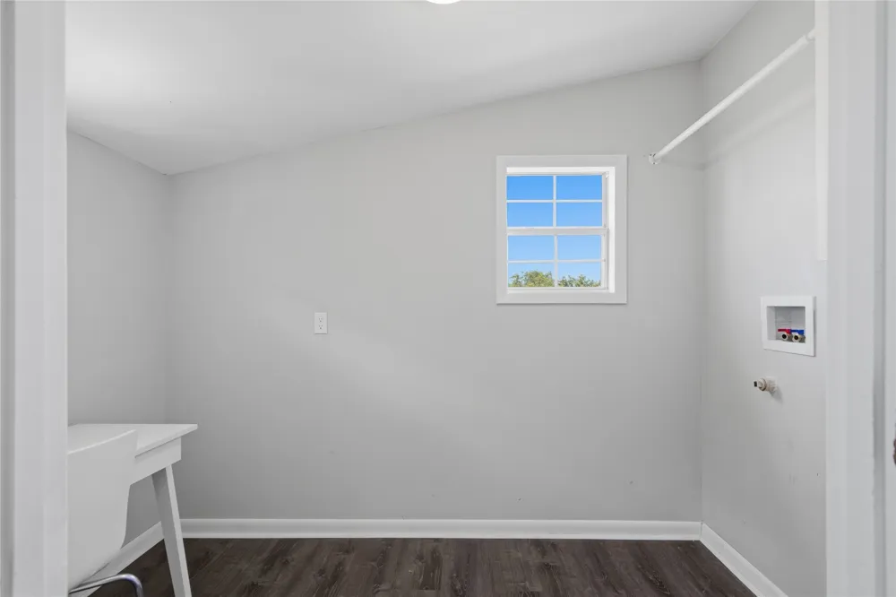 15802 Elwood Avenue Glenpool, OK 74033
