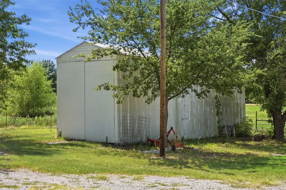 15802 Elwood Avenue Glenpool, OK 74033