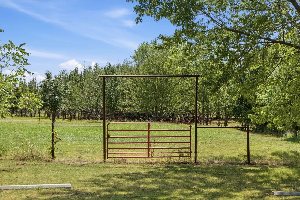 15802 Elwood Avenue Glenpool, OK 74033