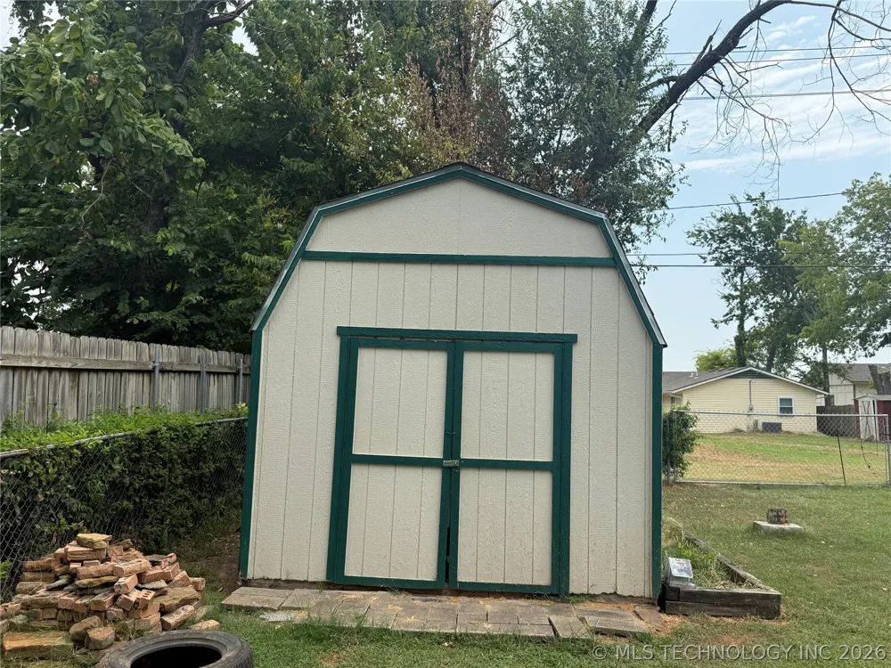 700 Perdue Avenue Claremore, OK 74017