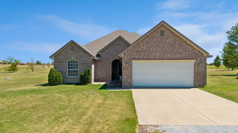 34201 S 4220 ROAD Inola, OK 74036