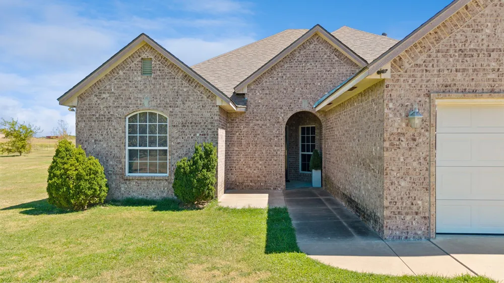 34201 S 4220 ROAD Inola, OK 74036