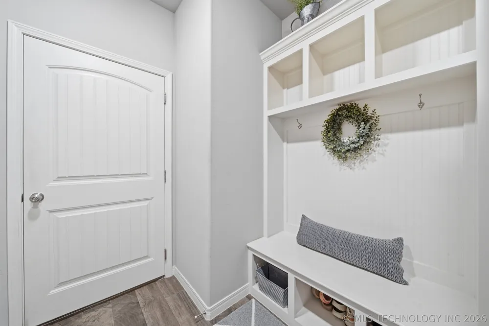205 Phillips Street Skiatook, OK 74070