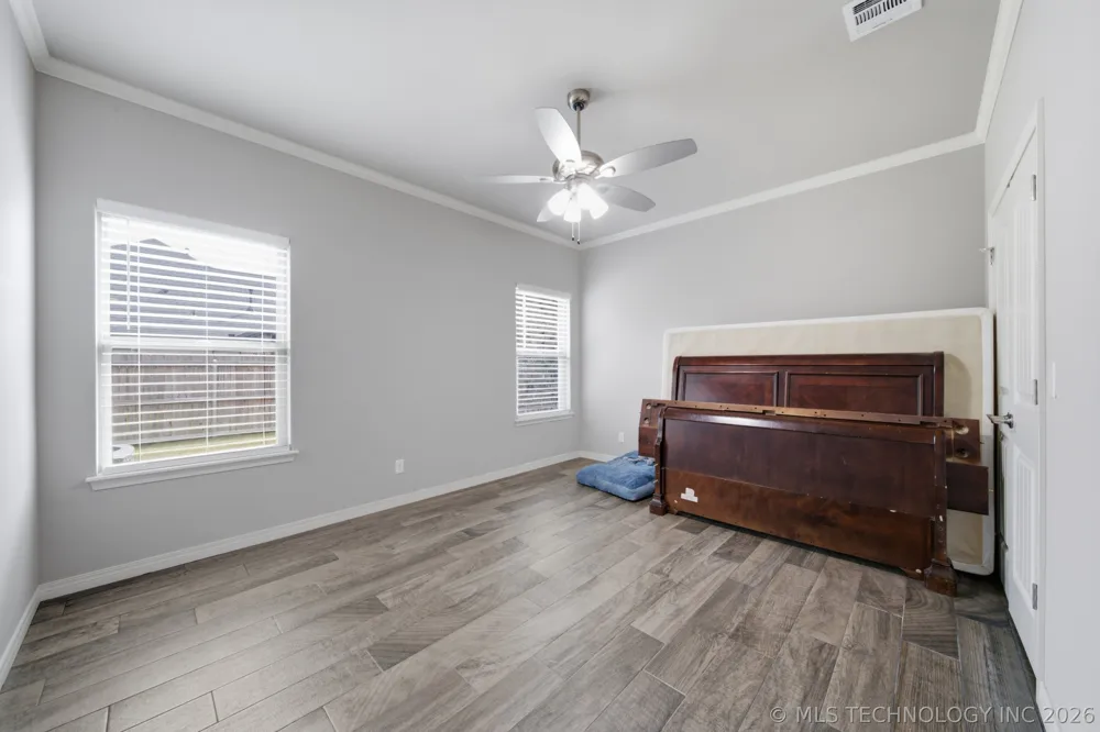 205 Phillips Street Skiatook, OK 74070