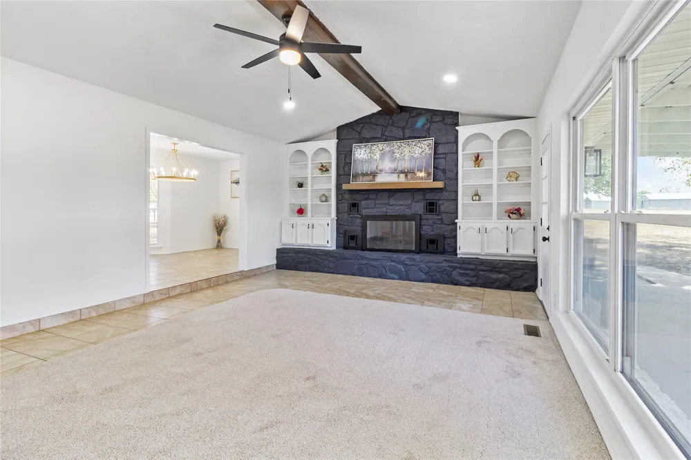 19224 E Shannon Drive Claremore, OK 74019