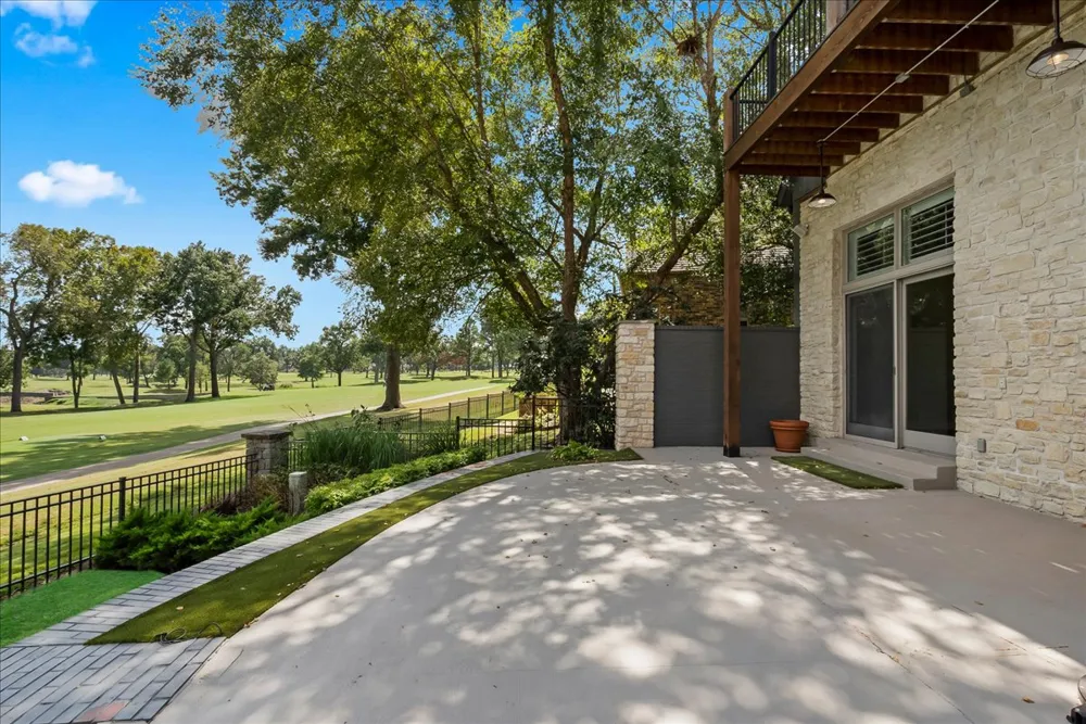 5613 W Orlando Circle Broken Arrow, OK 74011