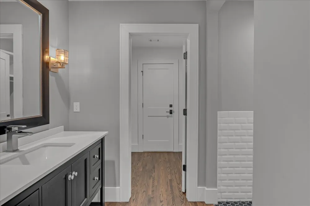 5613 W Orlando Circle Broken Arrow, OK 74011