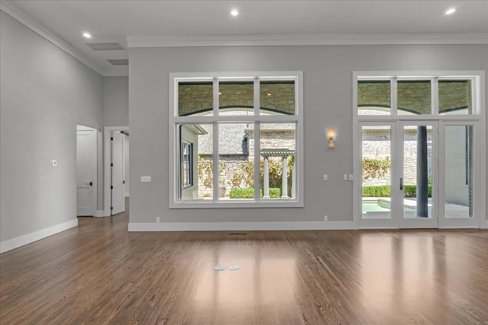 5613 W Orlando Circle Broken Arrow, OK 74011