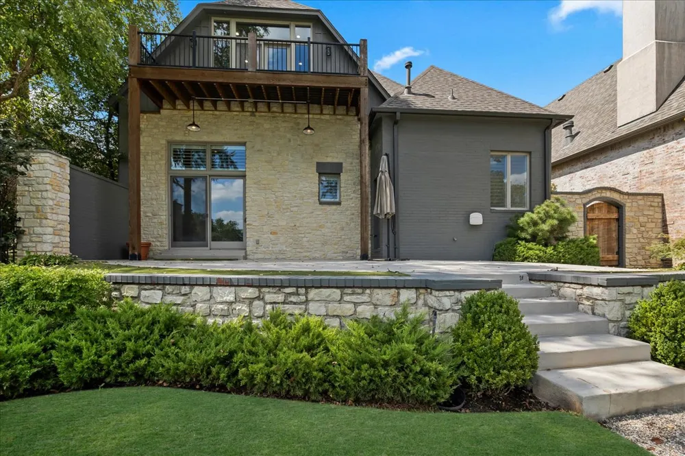 5613 W Orlando Circle Broken Arrow, OK 74011