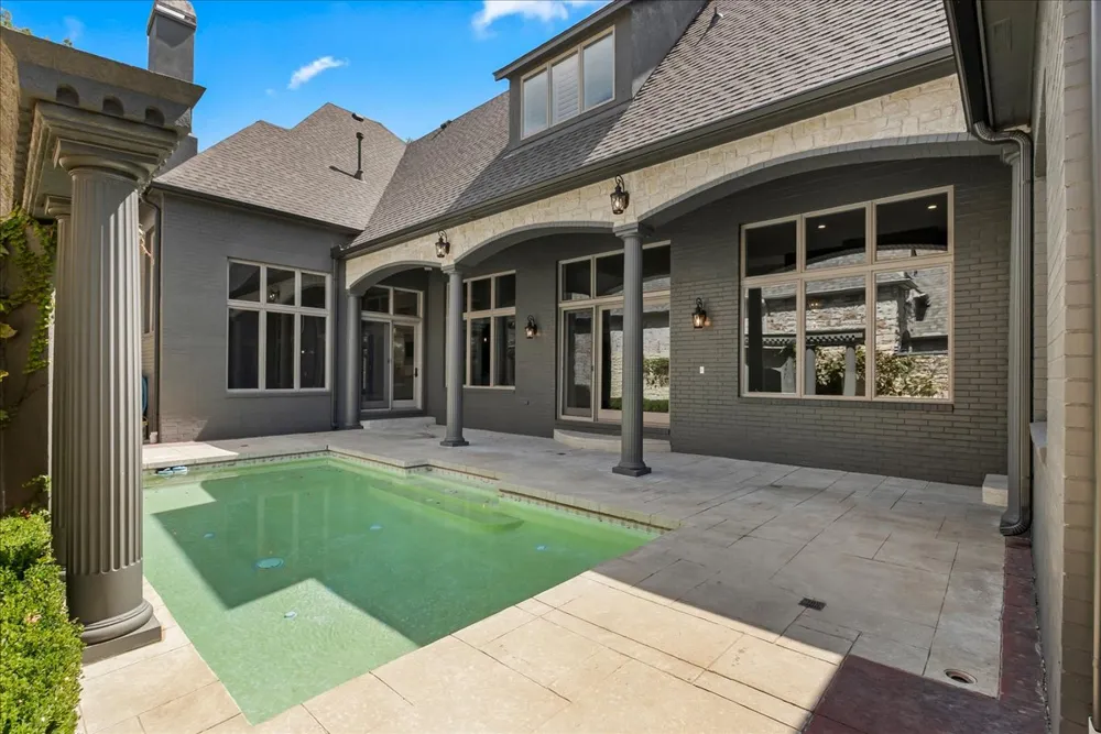 5613 W Orlando Circle Broken Arrow, OK 74011