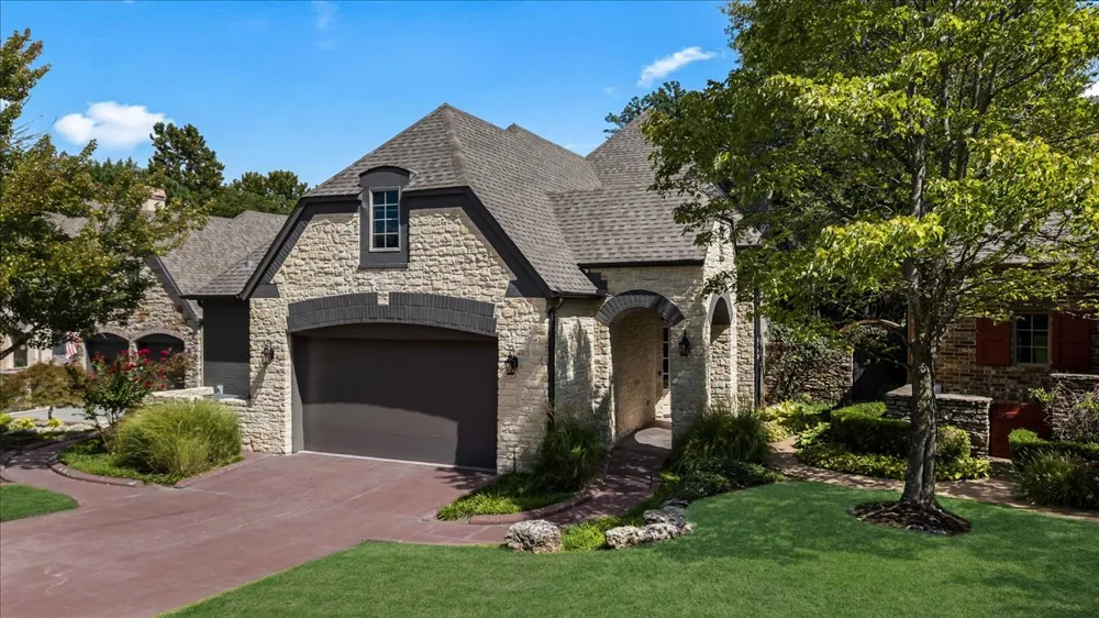5613 W Orlando Circle Broken Arrow, OK 74011