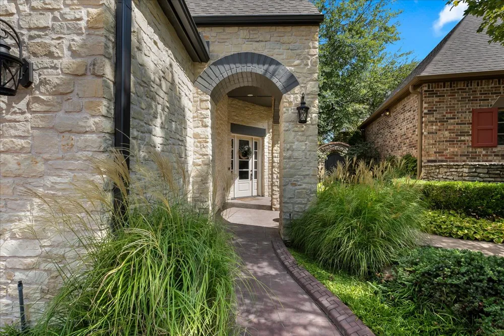 5613 W Orlando Circle Broken Arrow, OK 74011