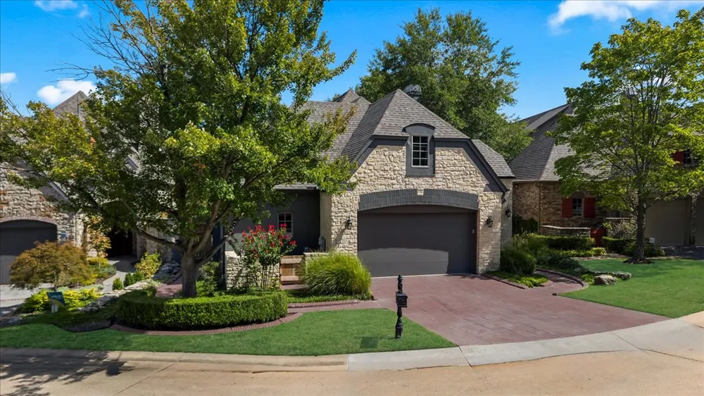 5613 W Orlando Circle Broken Arrow, OK 74011