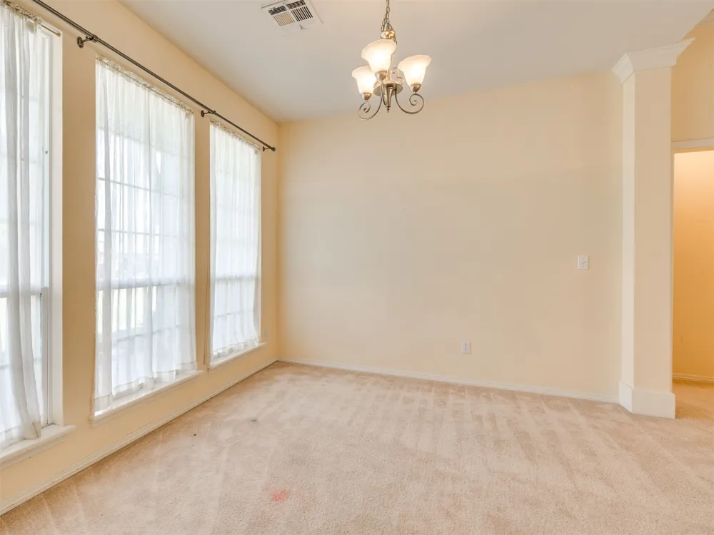 21648 E 40th Street S Broken Arrow, OK 74014
