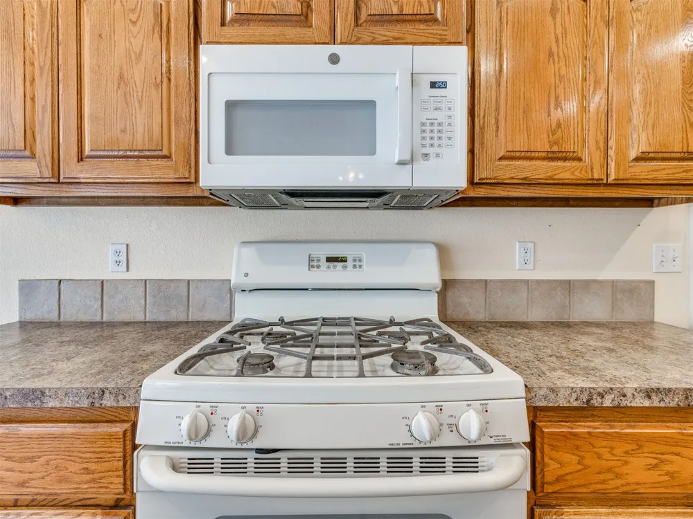21648 E 40th Street S Broken Arrow, OK 74014