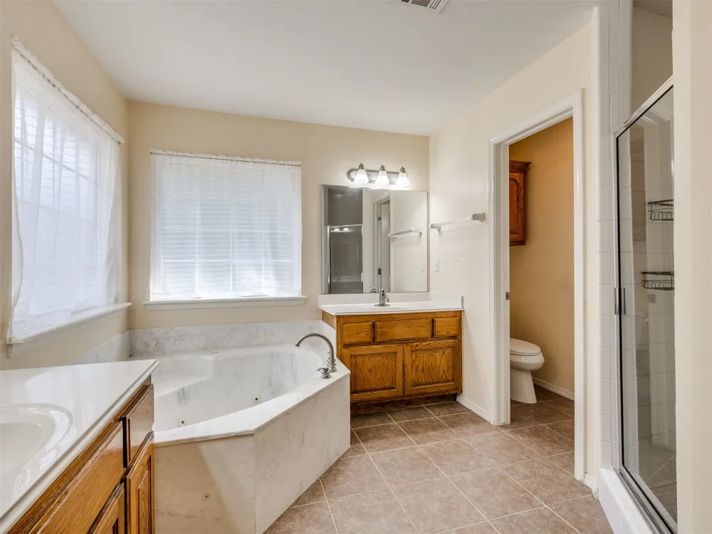 21648 E 40th Street S Broken Arrow, OK 74014