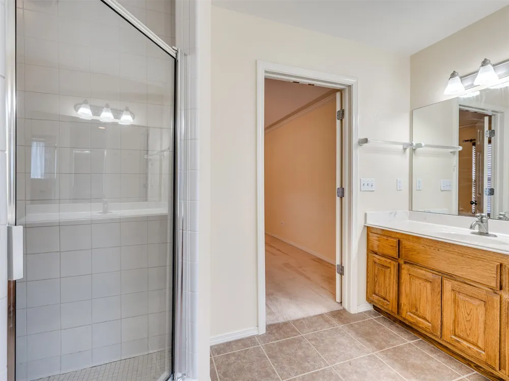 21648 E 40th Street S Broken Arrow, OK 74014